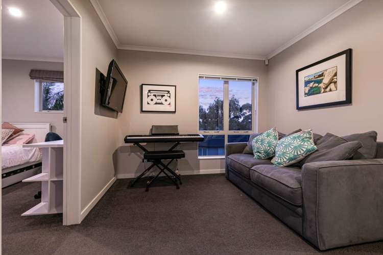 14 Huntington Park Drive Greenhithe_15