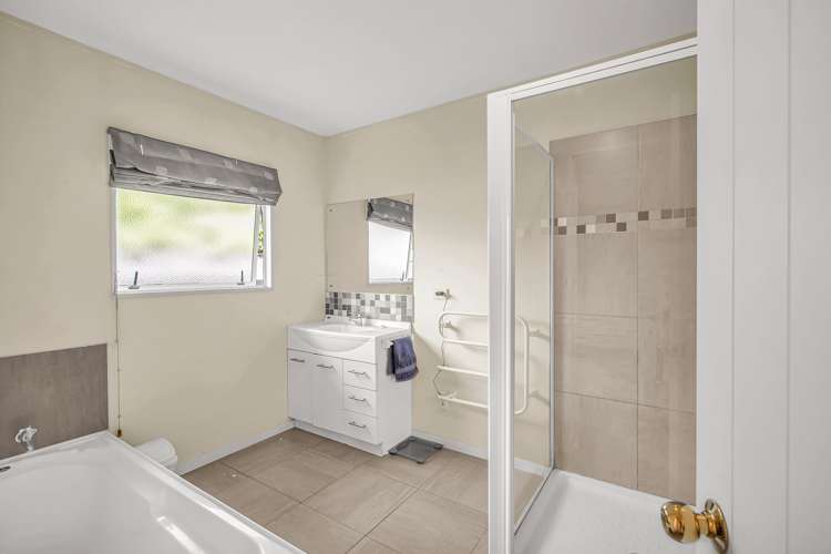 22 Kowhai Street Oxford_12