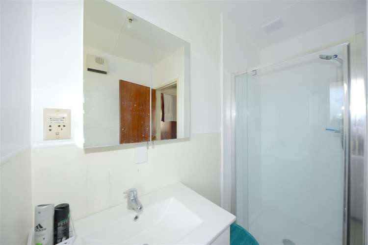 2/52 North Avon Road Richmond_11