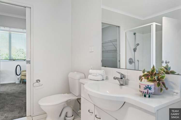 8 Ritchie Crescent Takanini_22