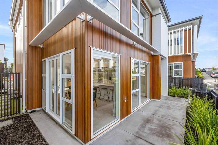 13 Frances Bryers Road Hobsonville_21