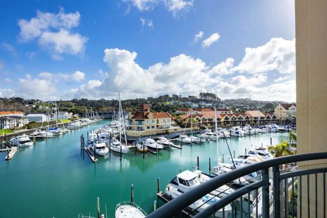 Waterfront Penthouse with Marina Berth