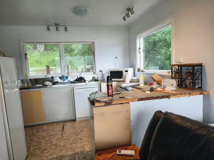 58 Bayview Road Charteris Bay_9