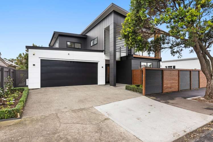 16 Cuba Street Petone_44