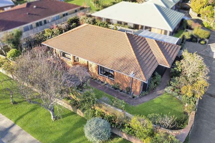 1/15 Pehi Kupa Street Waikanae_21