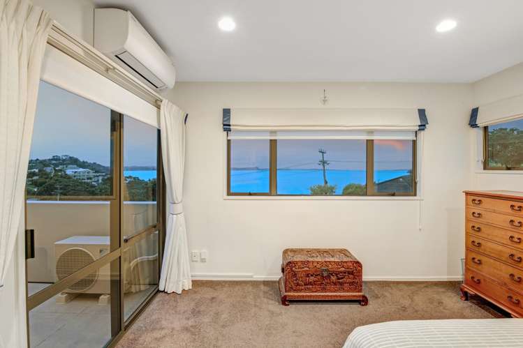 13 Joydon Place Stanmore Bay_17
