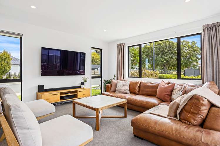 1 Stonyer Street Woodend_8