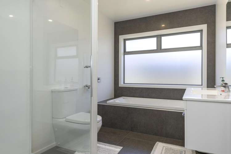 41 Huka Heights Drive Rangatira Park_17