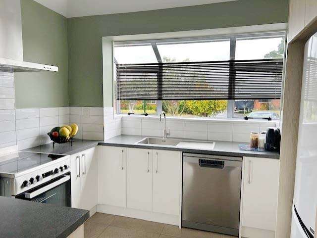 12A Melford Close 11353_1