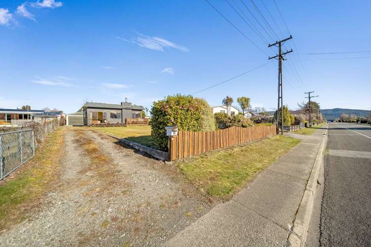72 Matai Street Te Anau_27