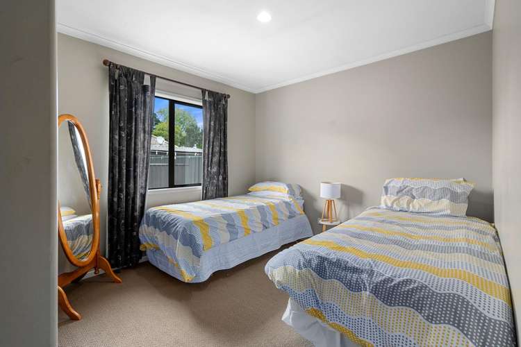 8 Grace Avenue Cambridge_10