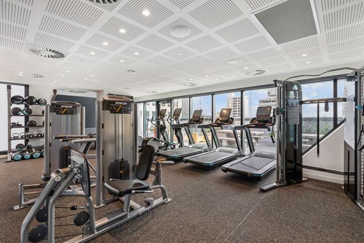 2801/10 Commerce Street City Centre_33