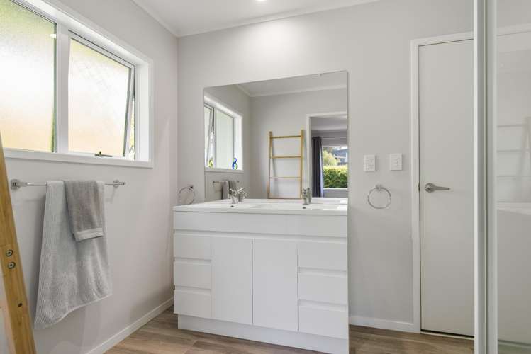 6 Hughan Craig Place Gate Pa_10