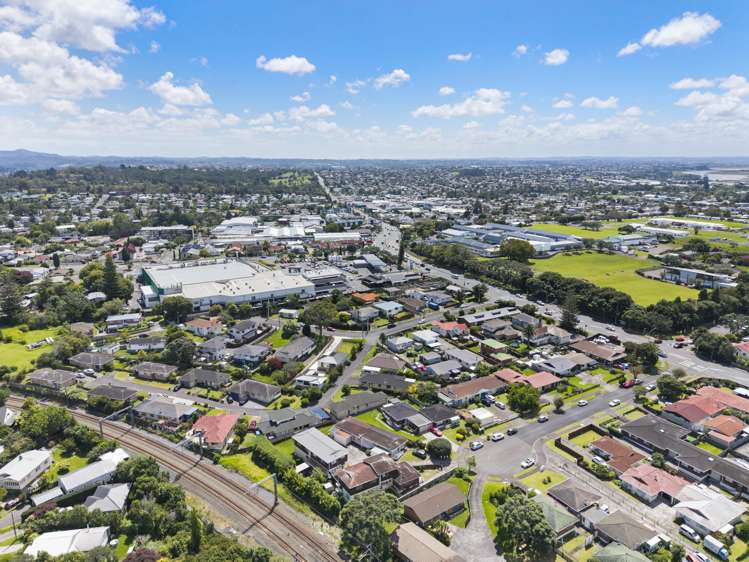 29 Faith Bullock Place New Lynn_27