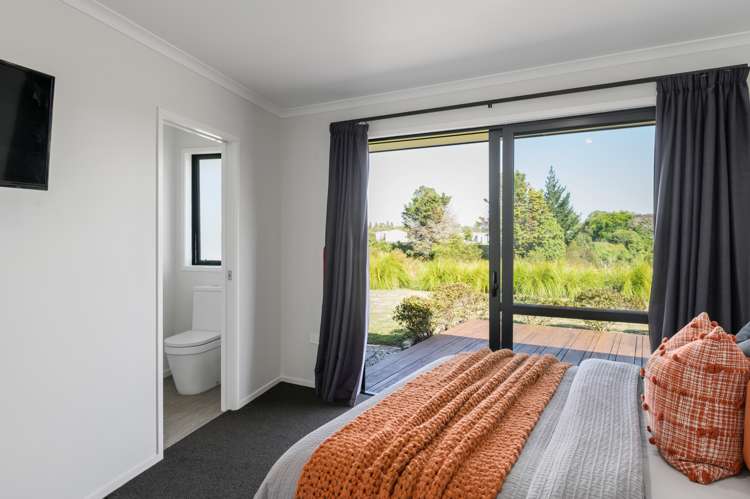 8c East Ridge Grove Newstead_24