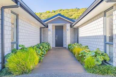 291 Lakes Boulevard_1