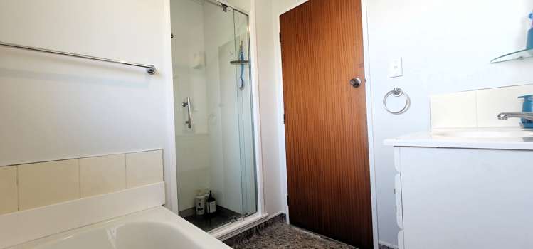 18 Frickleton Street Taradale_9