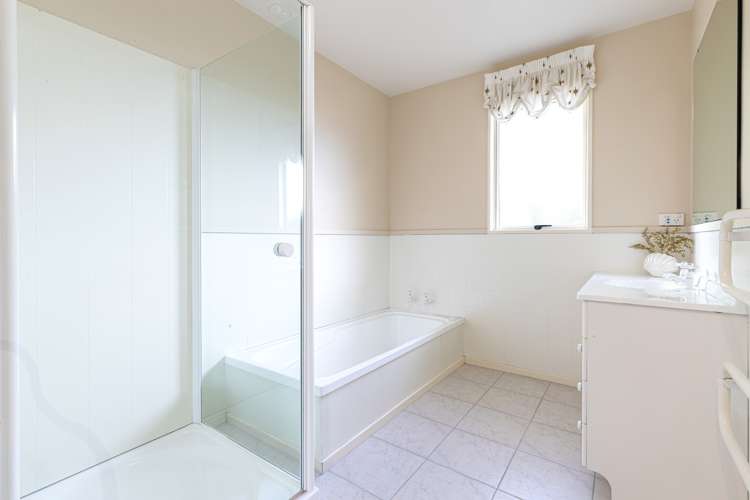 24b Kirk Road Templeton_21