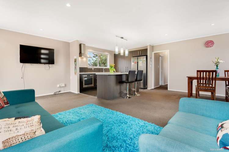 37 Leo Street Glen Eden_6