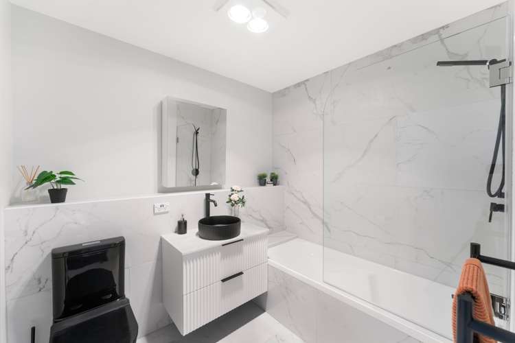 3/337 Armagh Street Linwood_16