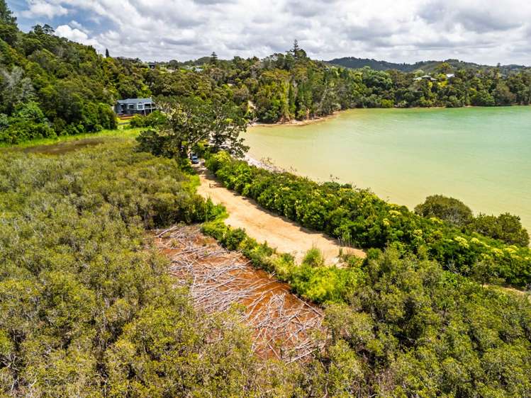 73 Pipiroa Road Okiato_10