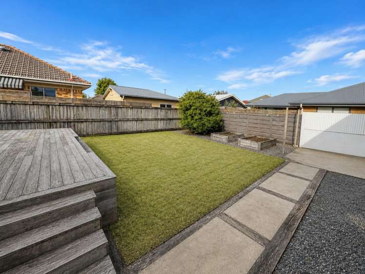 112 Brookfield Street Hamilton East_10