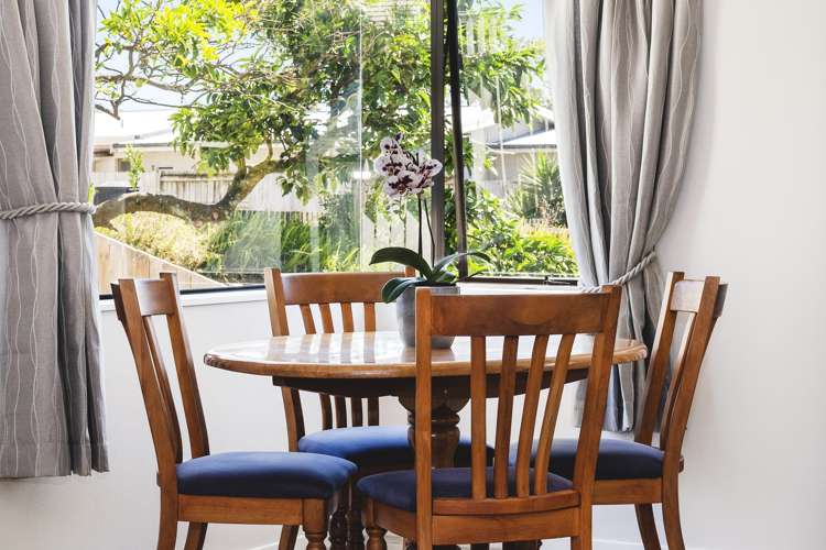 18b Oriana Crescent Bellevue_2