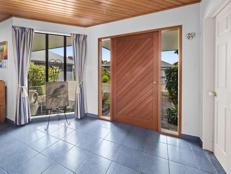 3 Falcon Drive_2