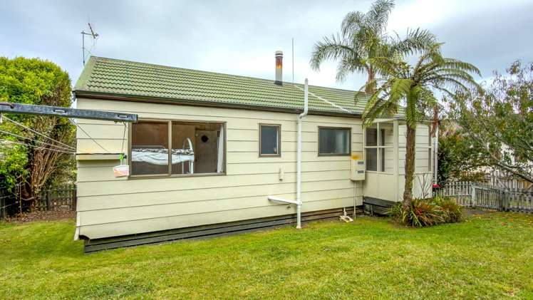 129 Durrant Drive Whangamatā_17