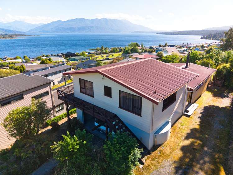 2166 Arnold Valley Road Moana_23