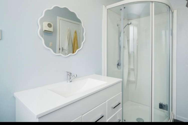  1/5 Biggar Street Strathern_6