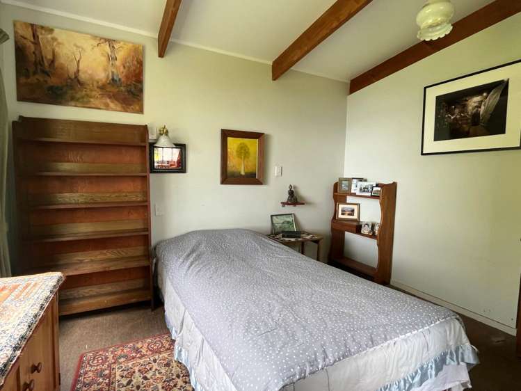 144 Takahe Road Titirangi_11