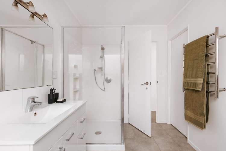 50 Pacific View Road Papamoa_17