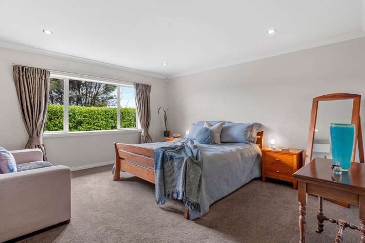 240 Three Oaks Drive Coatesville_10