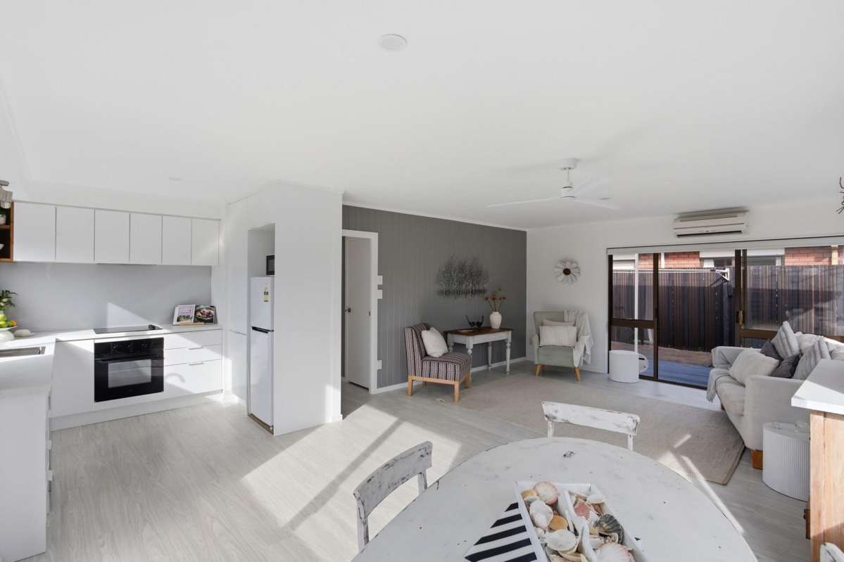 62A Gloucester Road_5