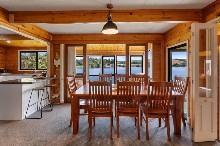 14 Okawa Bay Road Okere Falls_13