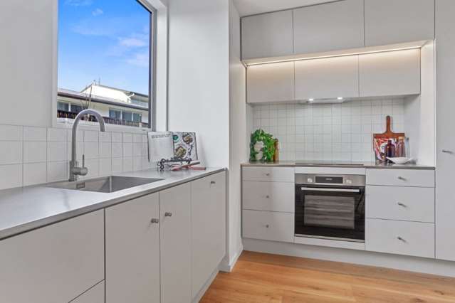 6/16 Hurley Street Christchurch Central_1