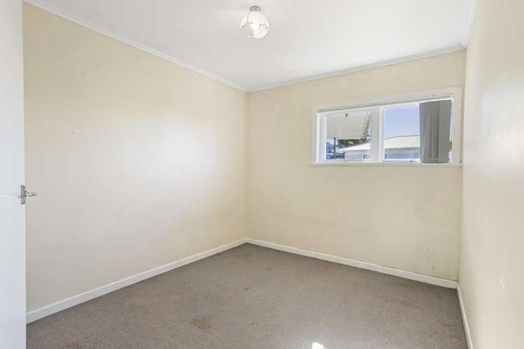 40A Tiroroa Avenue Te Atatu South_10