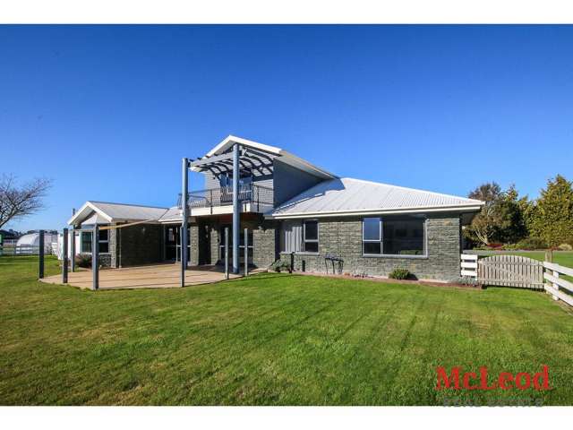 150 Racecourse Road Allenton_3