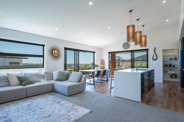 68 Katania Heights Brightwater_6