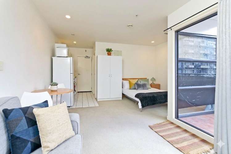 11A/81 Wakefield Street City Centre_1