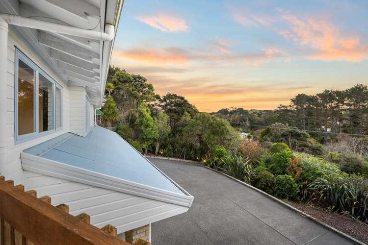 105 Waitakere Road Waitakere_36