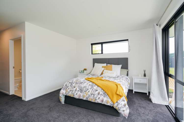 66 Richfield Drive Waikiwi_18