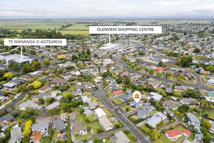 16 Manapouri Place Glenview_14