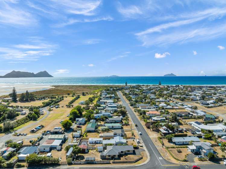 1 Bream Bay Drive Ruakaka_28