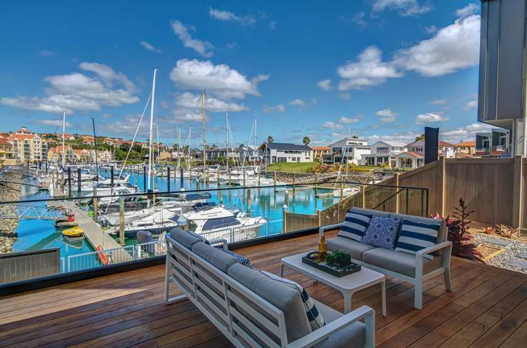 575B Laurie Southwick Parade Gulf Harbour_36