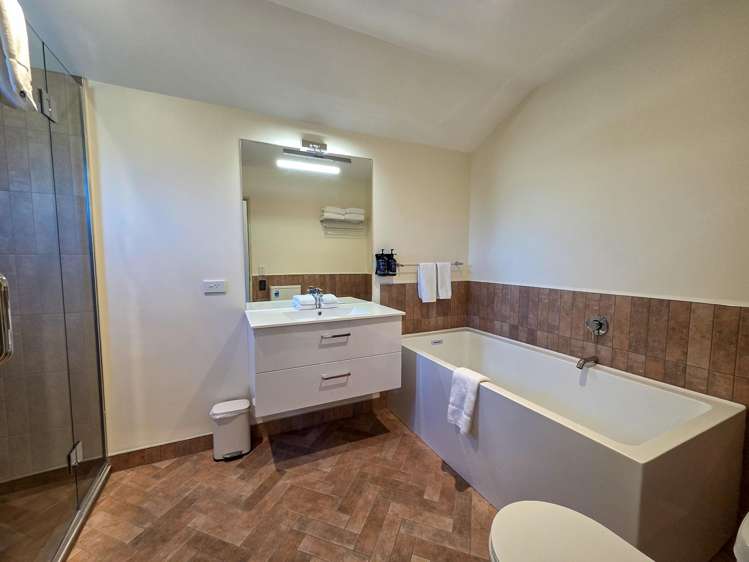 17/1 Beauchamp Place Lake Tekapo_7