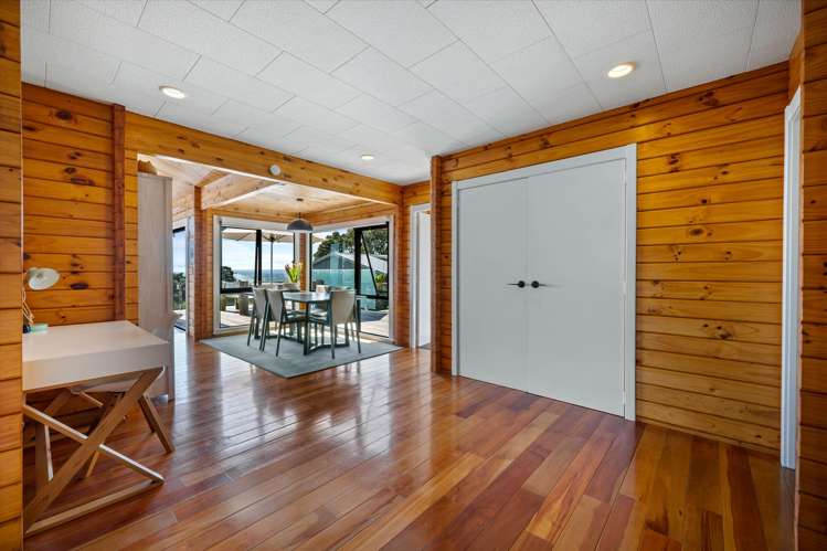 3 Edwin Mitchelson Road Muriwai Beach_22