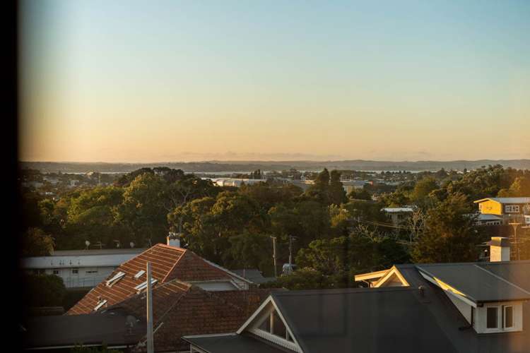 2/30 Grange Road Mt Eden_13