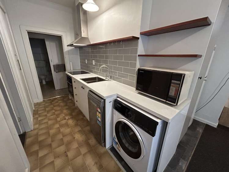 2/130 Bright Street 1845_1